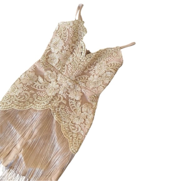 NWT Revolve Elliatt Amour Bodycon Dress. Gold/Beige. Size Small - Picture 6 of 9